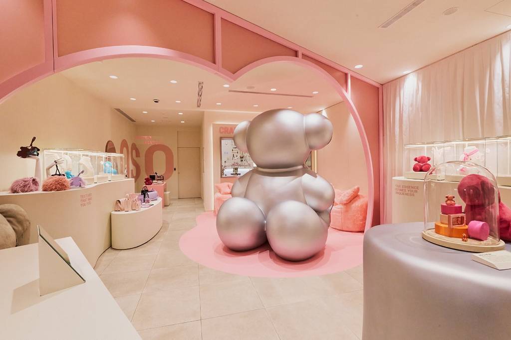 TOUS revoluciona Barcelona con su flagship y una pop-up experiencial