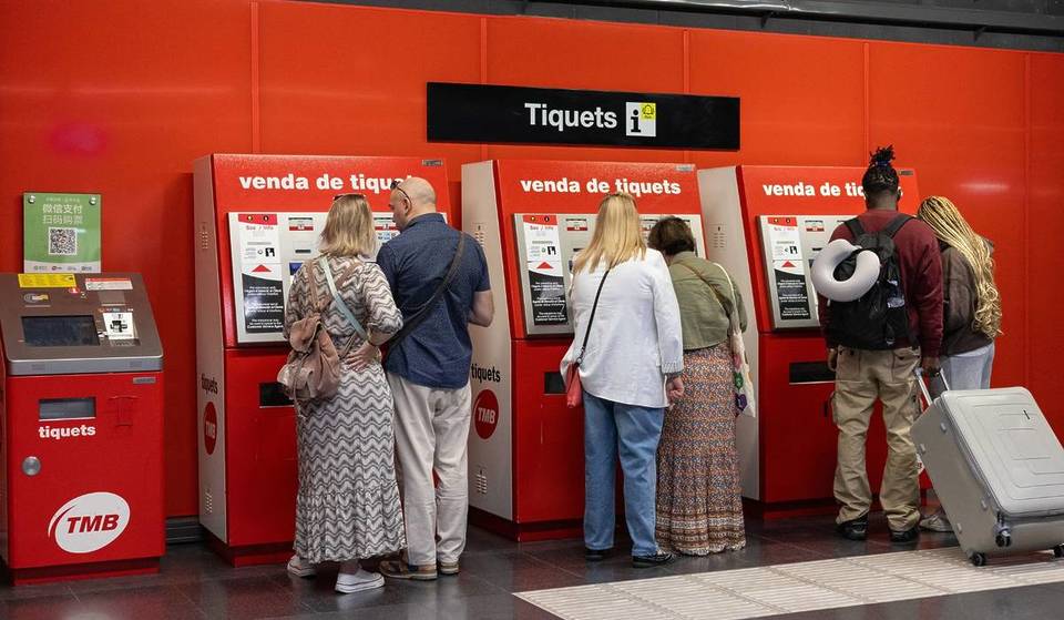 Estos serán los nuevos precios del transporte público en Barcelona a partir del 15 de enero: así quedan la T-usual y la T-casual