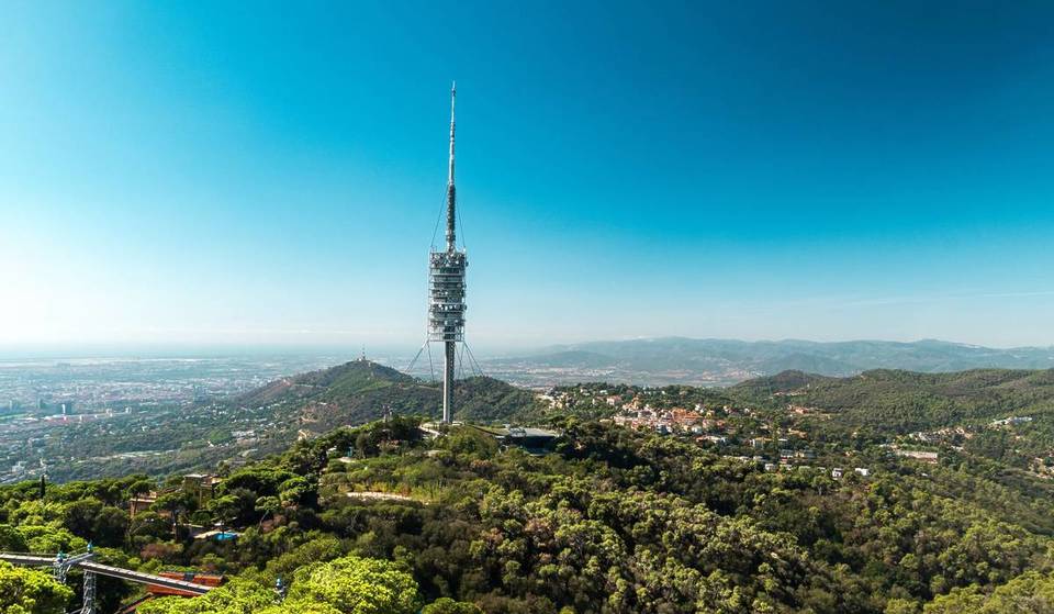 Slechts 5 dagen: het uitkijkpunt van de Torre de Collserola heeft nieuwe openingstijden om de zonsondergang boven Barcelona te zien