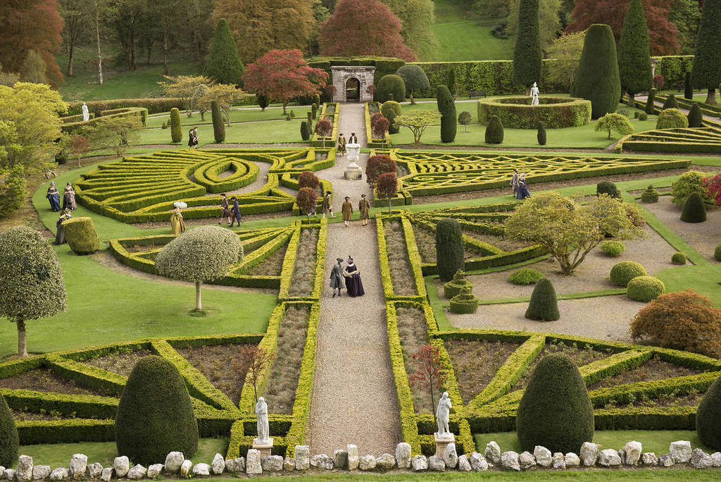 El fenómeno Outlander llega a esta iglesia de Barcelona: un concierto épico a la luz de las velas con las melodías de la serie