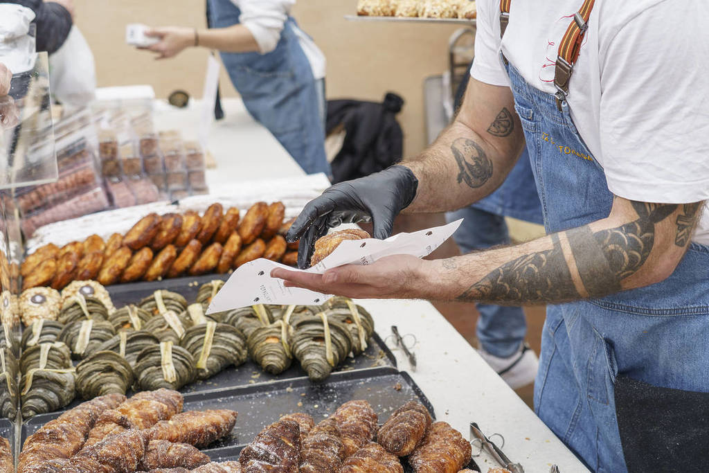 Niente Pizzas Fest né Bravas Fest: arriva il Croiss&amp;Fest, con dieci pasticcerie in gara per il titolo di miglior croissant della città (e con il pubblico come giuria)