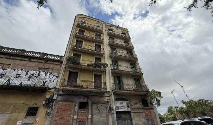 Farewell to the century-old Modernist “sister houses” on Consell de Cent: they will be demolished to expand Glòries Park