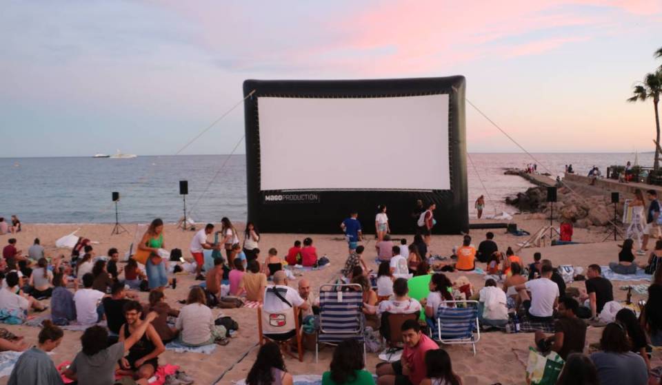Cinema lliure on San Sebastián Beach: all the films and dates for open-air cinema on the beaches of Barcelona and Catalonia