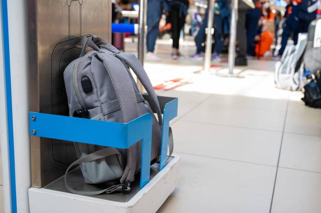 No more fees for carry-on luggage: The European Parliament sets new flight rules and a free weight limit of 7 kilos