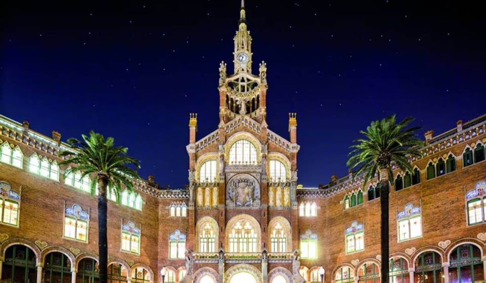 Het voormalige ziekenhuis van Barcelona dat deze zomer ’s avonds open gaat: het staat op de Werelderfgoedlijst van UNESCO en er worden klassieke concerten gehouden