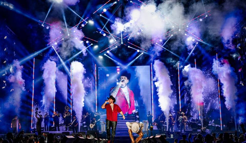 O fenómeno musical mexicano que esgota as salas por toda a América chega agora a Barcelona com «La Primera Europeda»: bilhetes já à venda para o Grupo Firme no Olímpic de Badalona