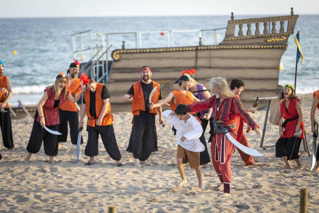 Adioso en el mercado medieval, hola en el mercado de mar: el mercado marinero de Barcelona con piratas, habaneras y más de 100 puestos este fin de semana