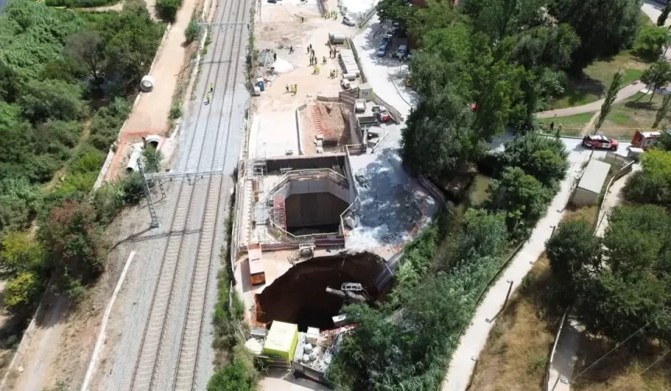 Trains Return to Montcada After the Sinkhole: Reduced Speed and Partial Return to Normal on Monday