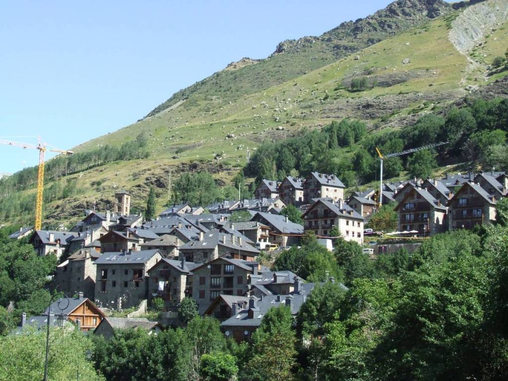 El poble català amb una temperatura mitjana de 10 graus enmig d’una onada de calor: una joia dels Pirineus catalans, a tres hores de Barcelona