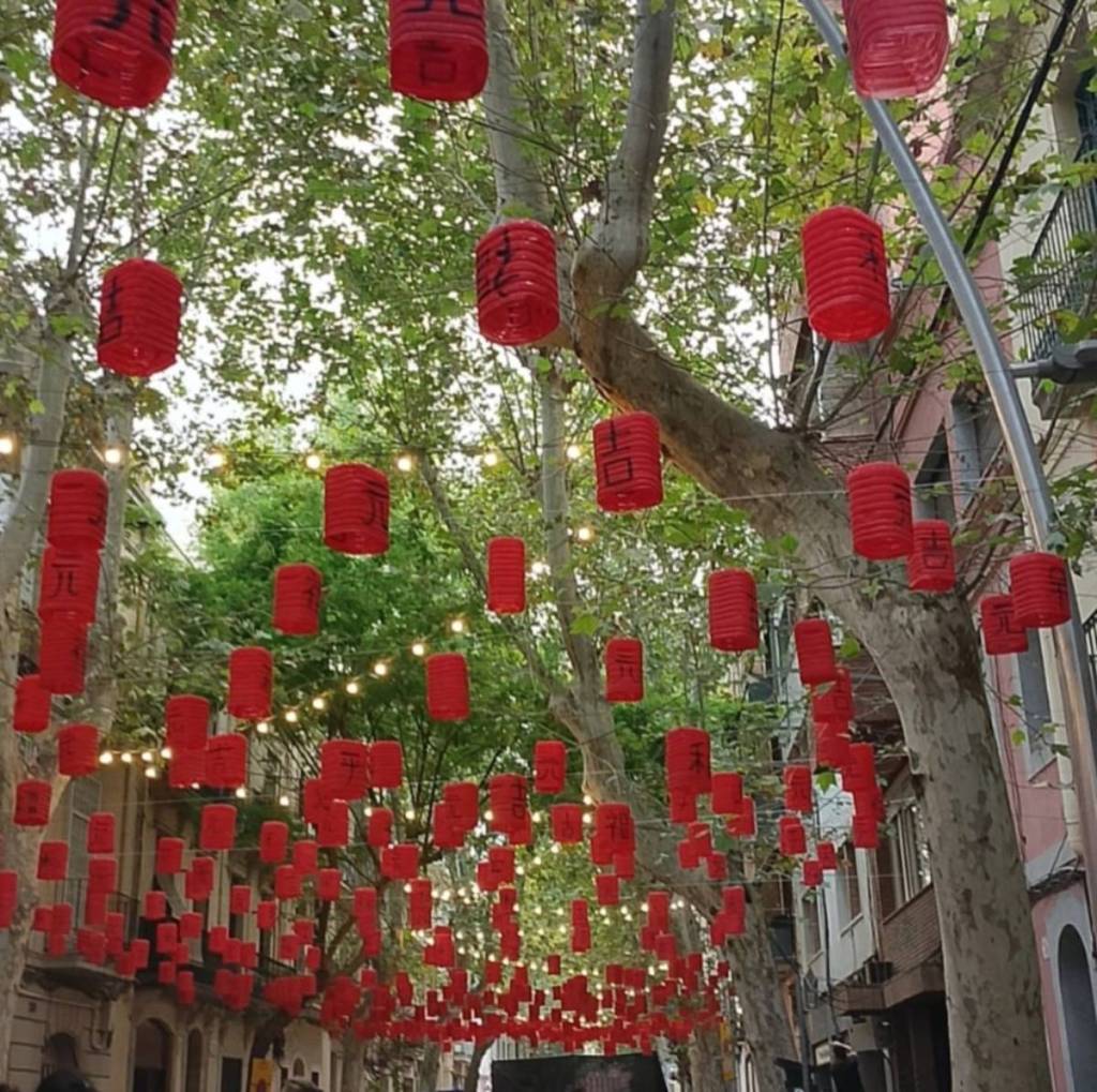 Les tres carreres guanyadores del Festival de Sants 2026: només queda una setmana per veure les decoracions