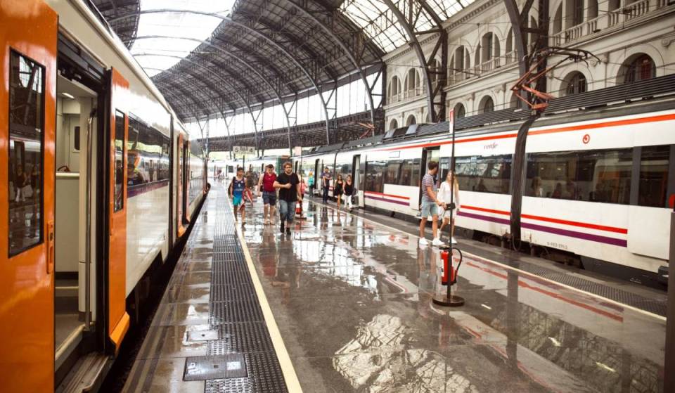 Service Disruptions and Delays on Barcelona’s Public Transportation Due to Torrential Rains: Affected Metro and Rodalies Lines