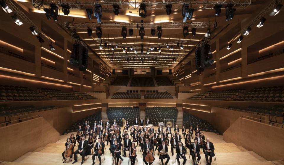 Música sinfónica al aire libre con entrada gratis mañana en Barcelona: la OBC interpreta 3 grandes obras por La Mercè en un emblemático espacio de Nou Barris