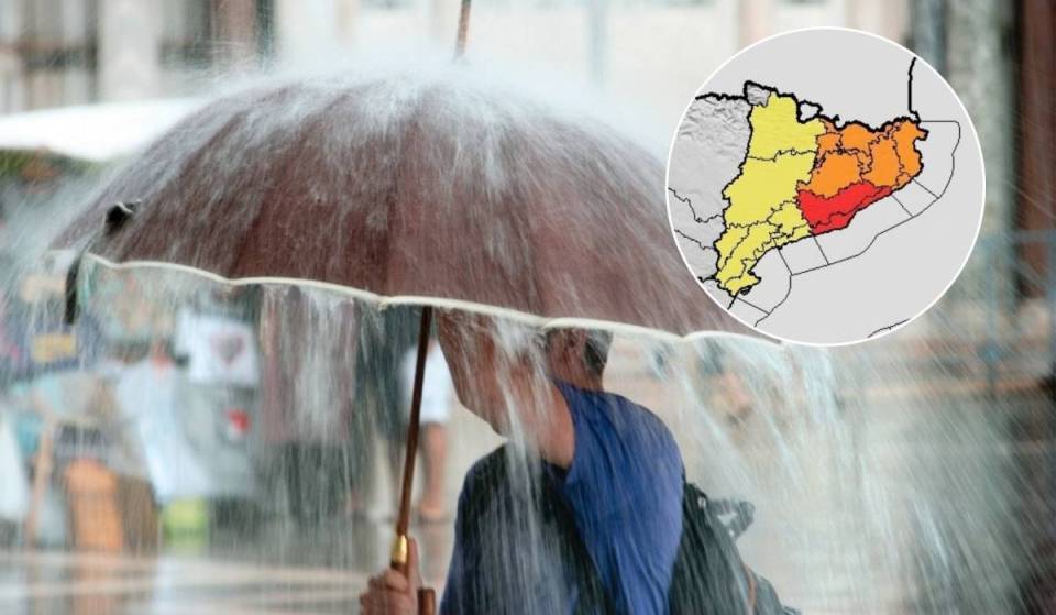 Red Alert for Torrential Rain in Barcelona: Restrictions, Traffic Jams, and Suspension of Trains and Flights
