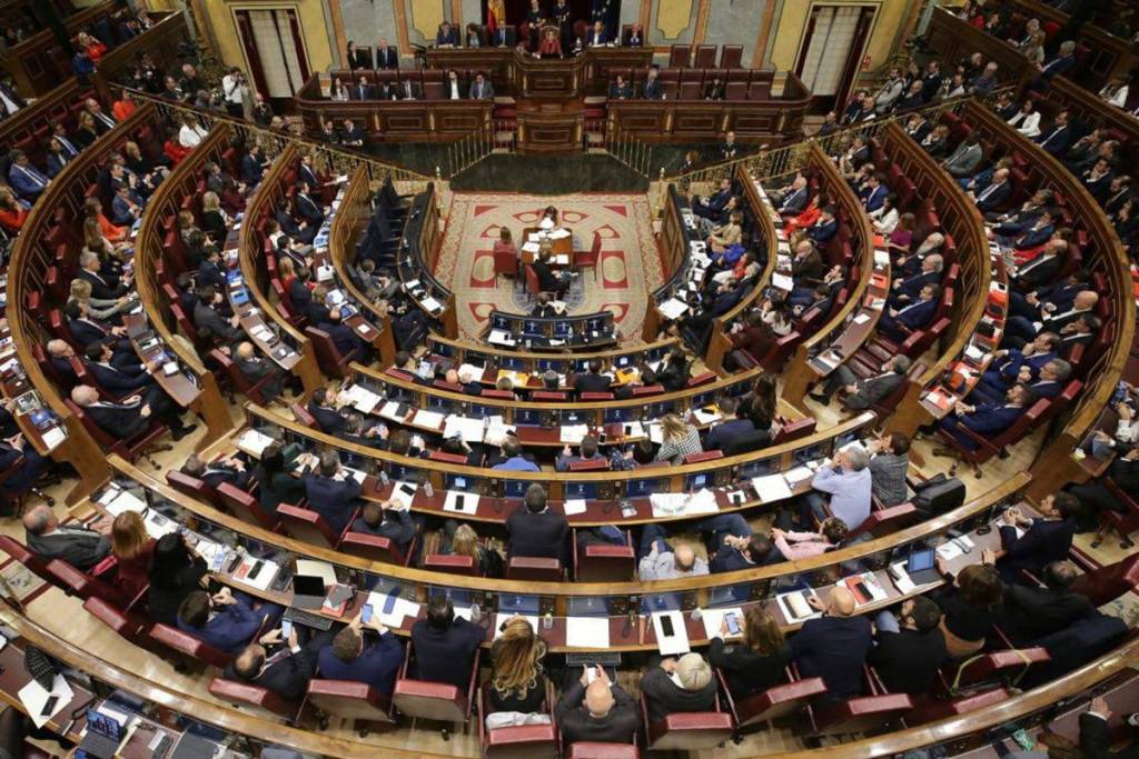 General Elections on November 29: Schedule and Deadline for Requesting Absentee Ballots in Barcelona