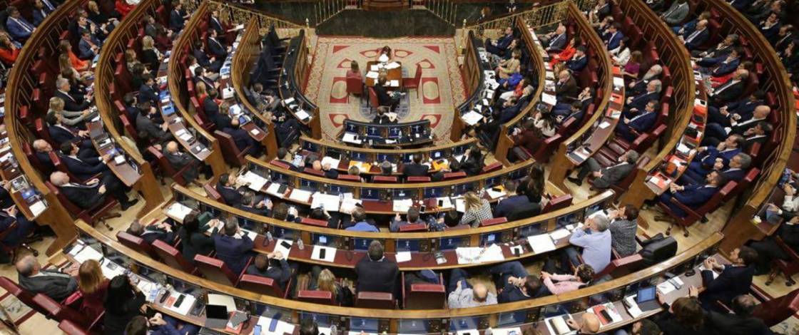 Elecciones generales el 29 de noviembre: calendario y fecha límite para pedir el voto por correo en Barcelona