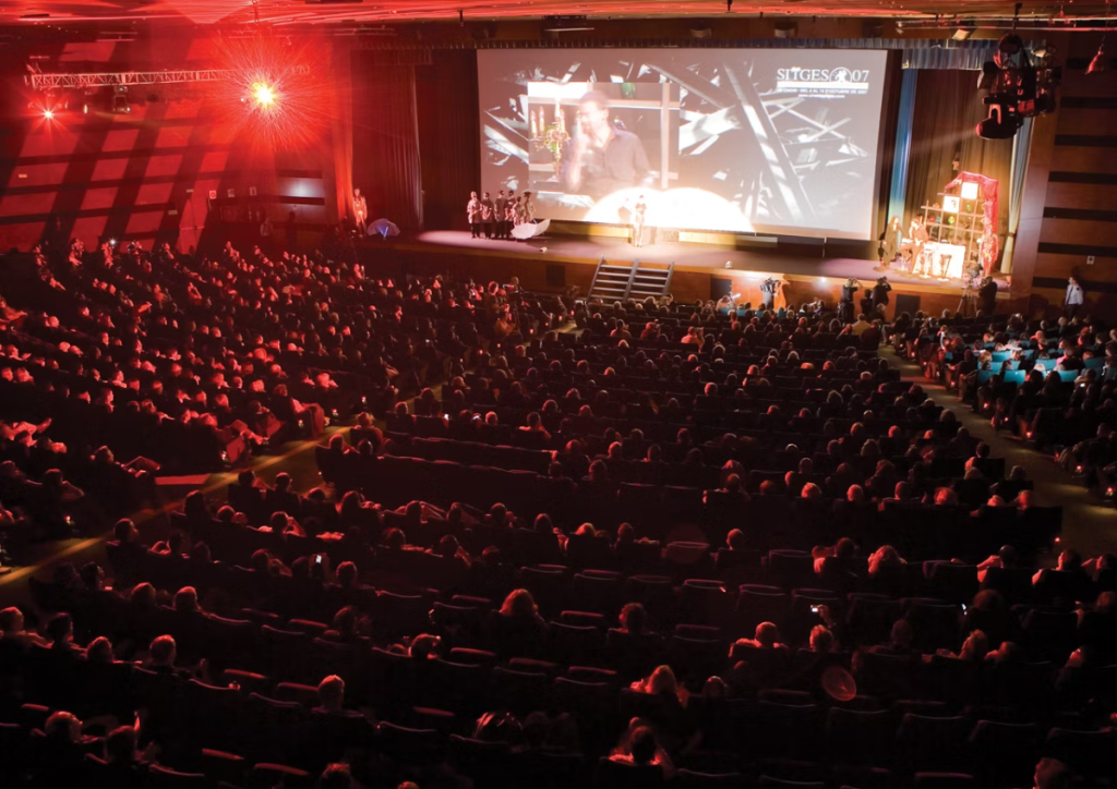 Kevin Bacon, Peter Jackson y Danny DeVito: así serán los 10 días de cine en el Festival de Sitges con estrenos mundiales y zombies en las calles