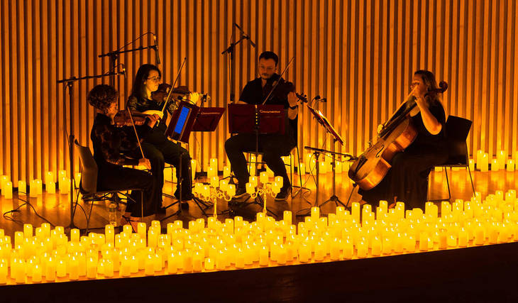 “Existem experiências que precisam ser vividas”: descubra aqui os motivos pelos quais o público mineiro avalia assim a série de concertos iluminados por milhares de velas