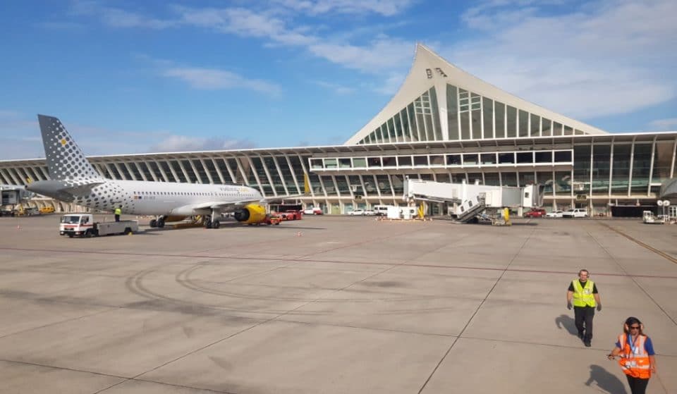 Cuarentena obligatoria de 14 días para los viajeros que lleguen del extranjero