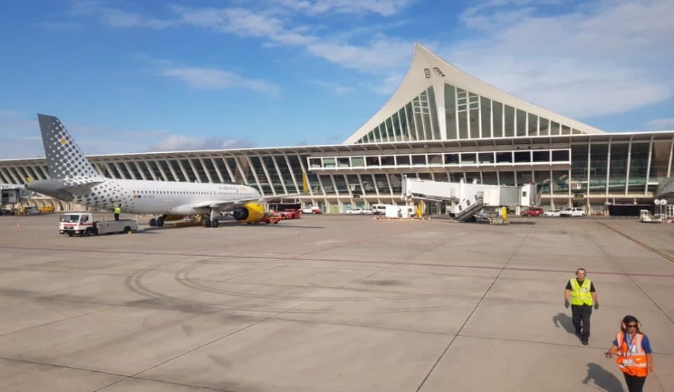 Una ciudadana de Bilbao organiza un vuelo charter para traer de Dublin a 200 personas atrapadas por el virus