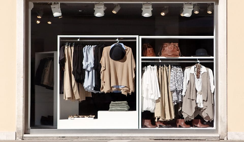 Las tiendas de ropa del centro de Bilbao toman las calles en el Shopping Eguna