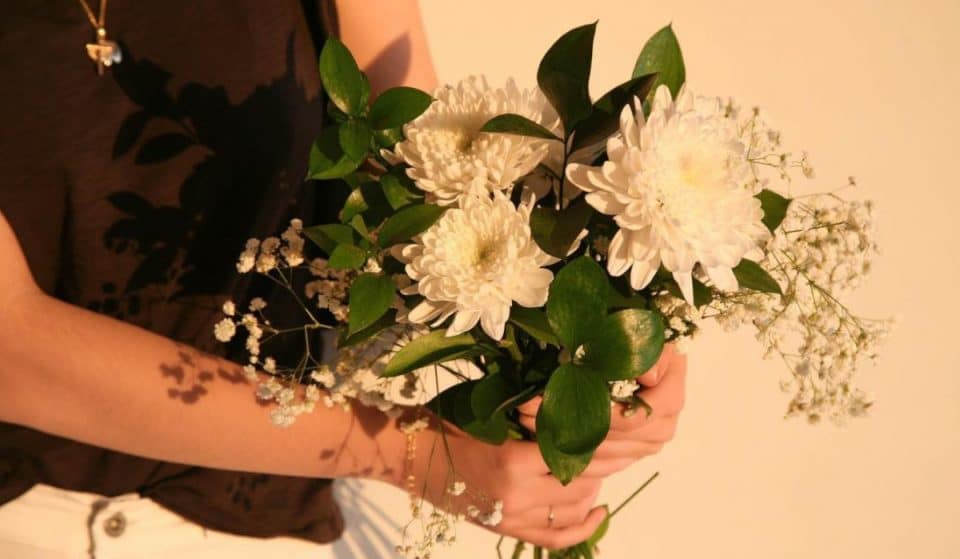 The Flower Bar: vuelve a Bilbao el buffet de flores en el que creas tu propio ramo