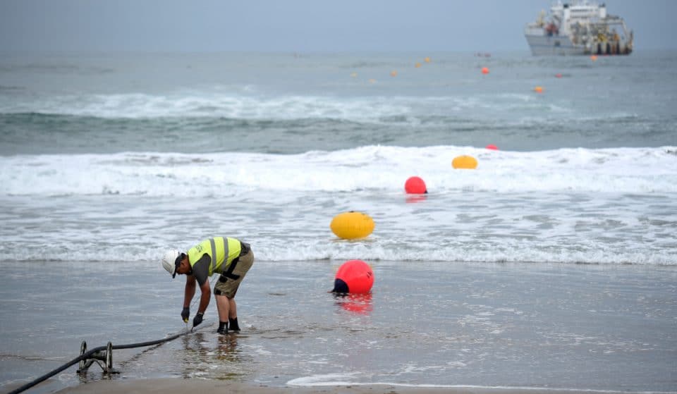Google conecta Sopela con Reino Unido y Estados Unidos mediante un cable submarino