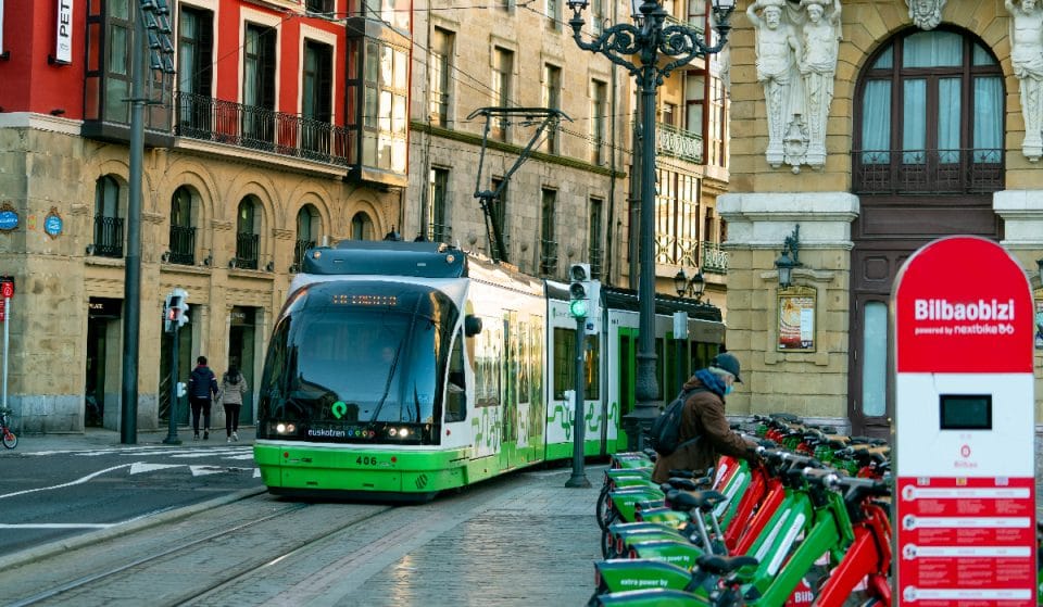El tranvía estrenará en marzo un nuevo tramo que llegará hasta Bolueta