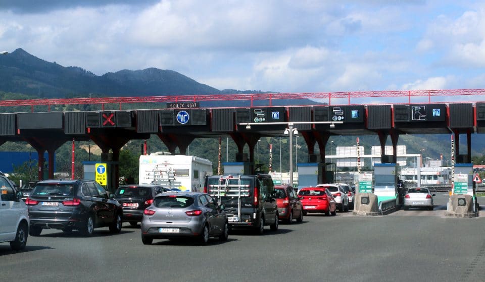 Bizkaia reduce el coste de los peajes para los vehículos eléctricos