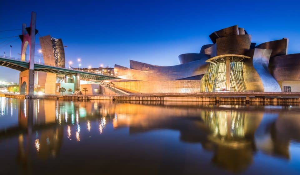 El espectáculo inmersivo gratuito del Museo Guggenheim Bilbao comienza este sábado