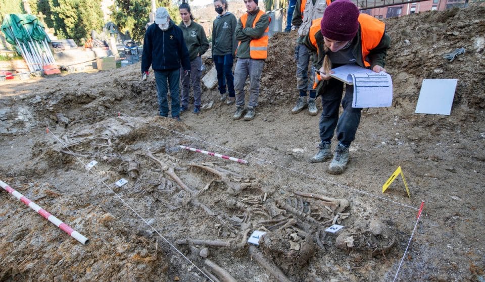 Hallan en Bilbao una fosa común de la Primera Guerra Carlista
