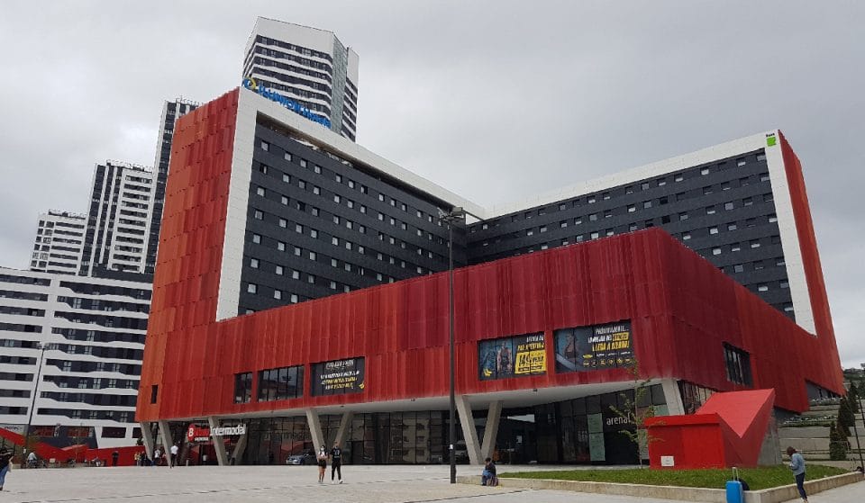 La galería comercial de Bilbao Intermodal ha abierto sus puertas