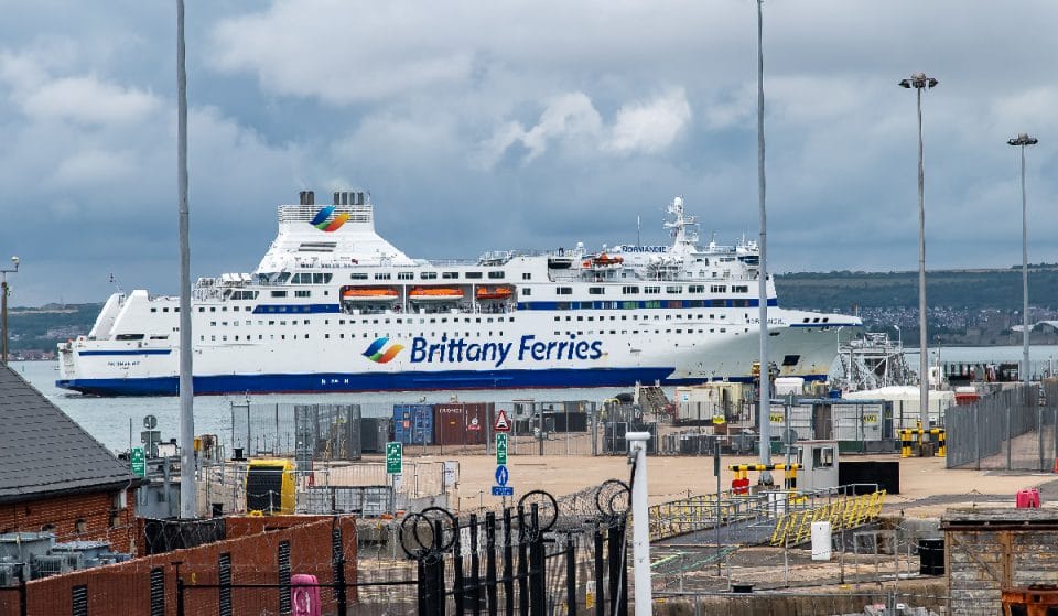 El Puerto de Bilbao estrena un ferry propulsado con gas natural licuado