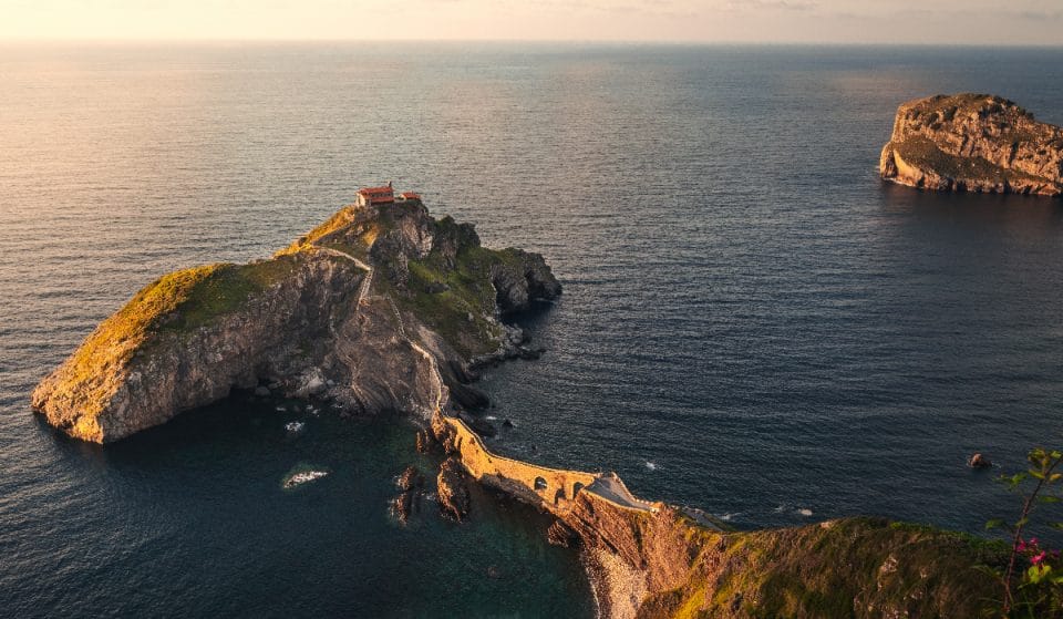 San Juan de Gaztelugatxe ya está completamente abierto al público