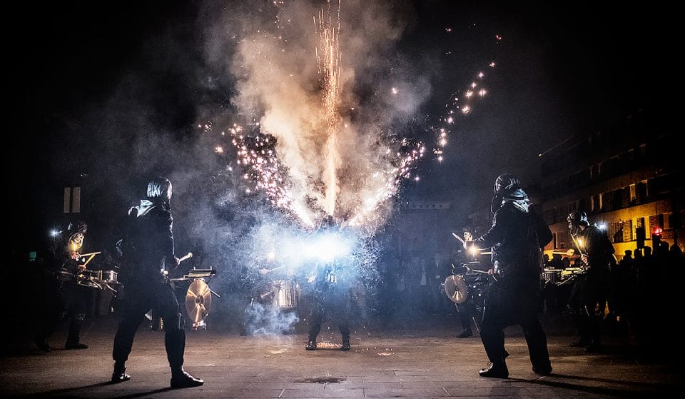 Este viernes el Guggenheim vivirá un show de percusión, fuegos y luces