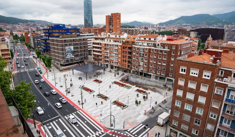 La plaza San Pedro de Deusto muestra una renovada imagen