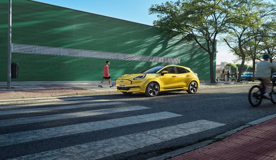 Saca partido a todo lo que ofrece la ciudad con el nuevo ‘crossover’ eléctrico de Ford