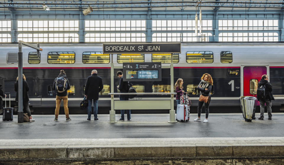 Les trains et les bus bientôt gratuits pour les étudiants en Nouvelle-Aquitaine !