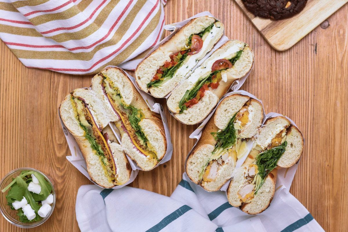 Bagel Corner le temple du bagel a ouvert un nouveau local à Ginko