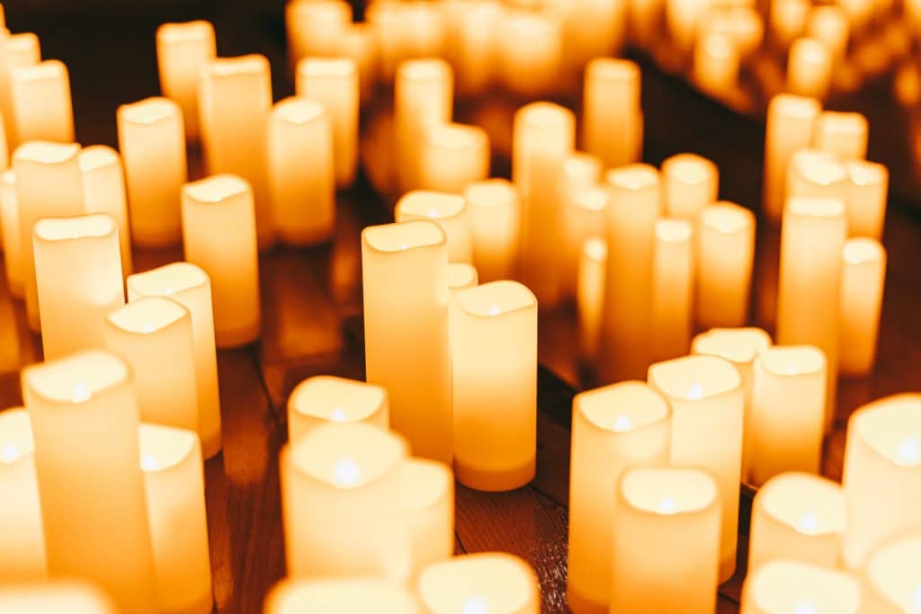 Candlelight : les classiques du hip-hop revisités dans un concert à la lueur des bougies !
