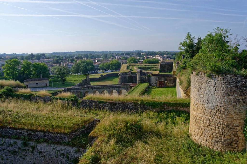 The most picturesque spot in Gironde is 1 hour from Bordeaux