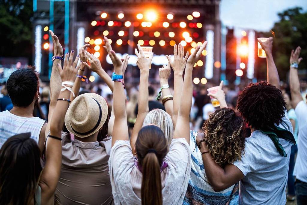 A free electronic music festival in the heart of Bordeaux!
