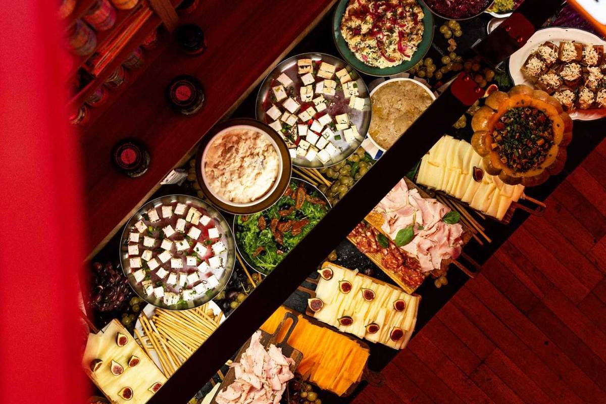 Brique House Bordeaux buffet à volonté fait maison