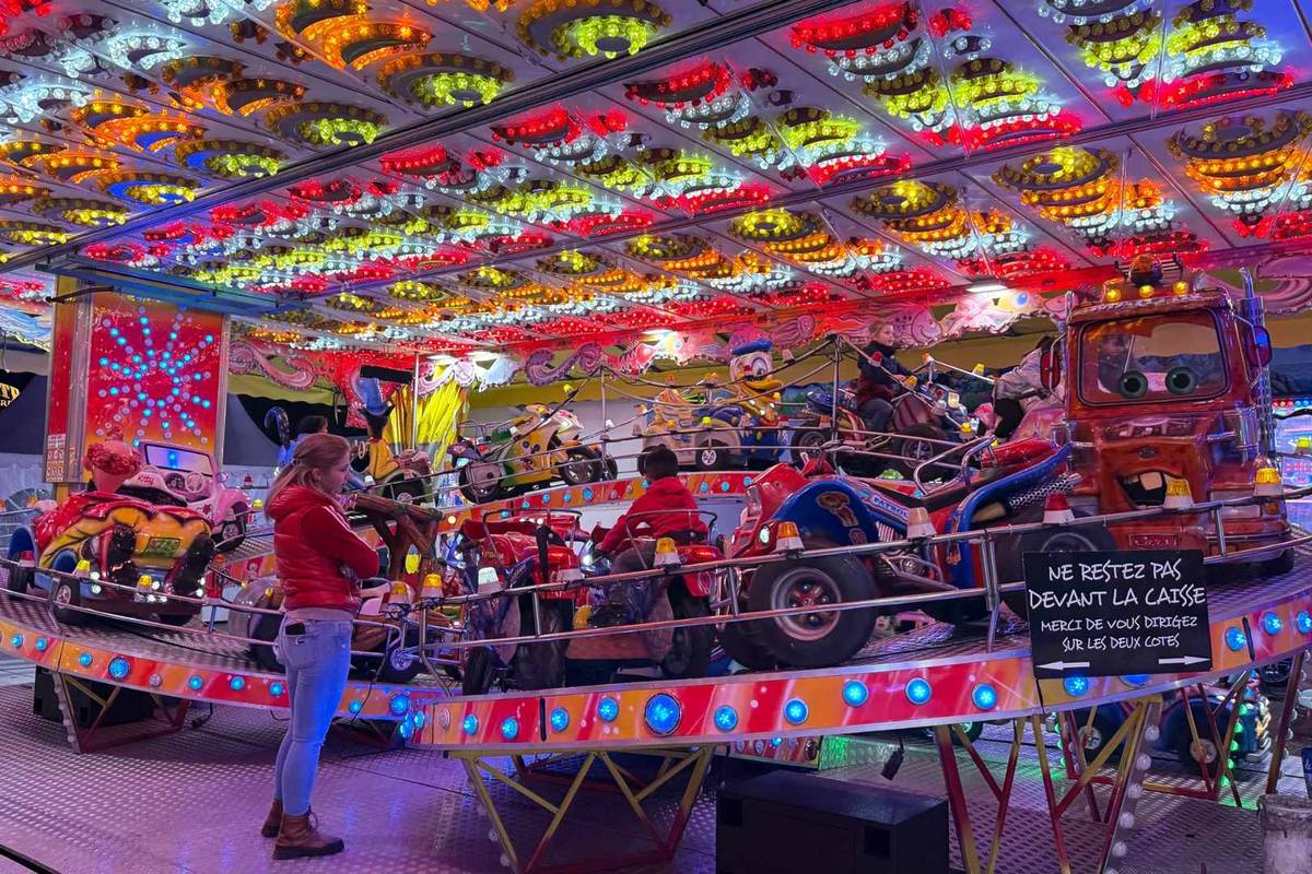 Manège de la Foire aux Plaisirs Place des Quinconces à Bordeaux