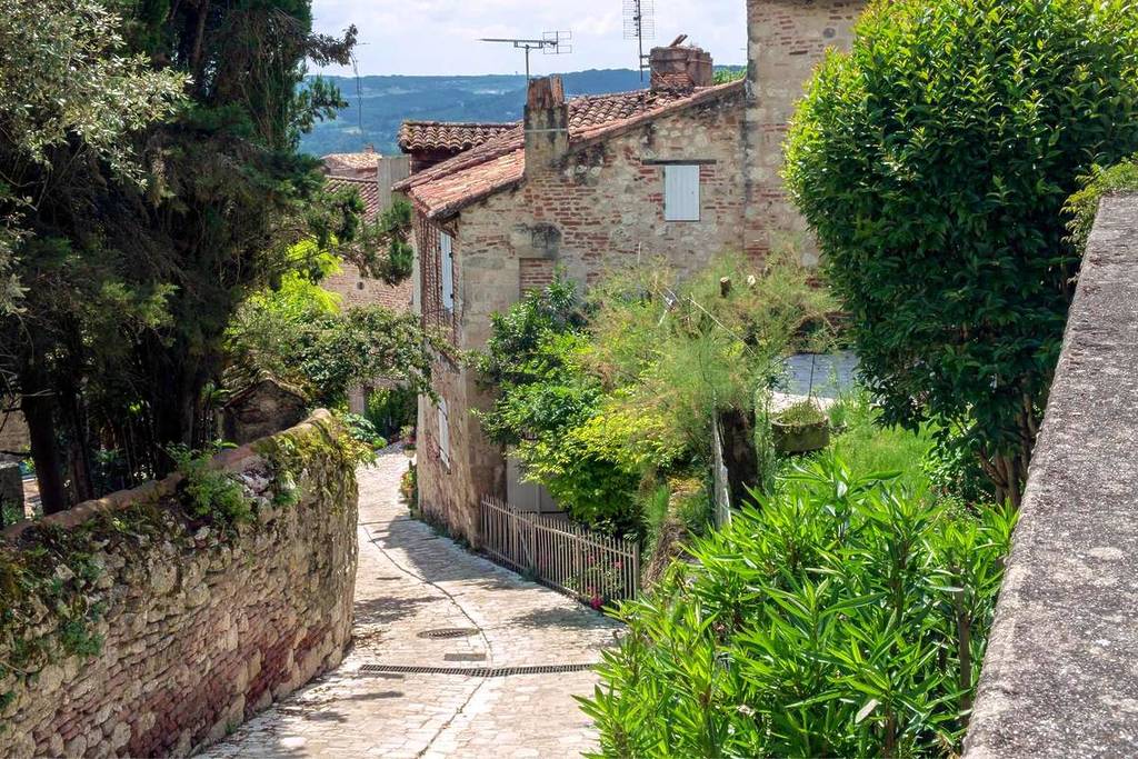 Penne d'Agenais in Lot-et-Garonne, 2 hours from Bordeaux