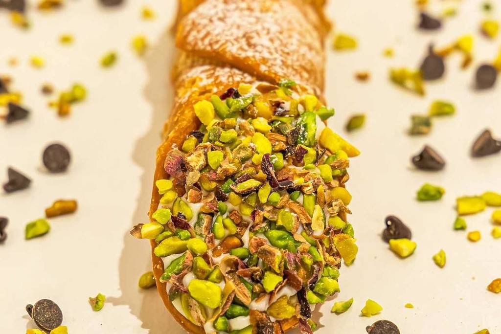 Cannolo from Pâtisserie Caterina in Bordeaux
