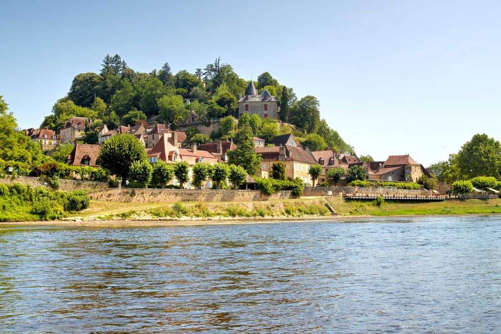 Village de Limeuil dans le Périgord