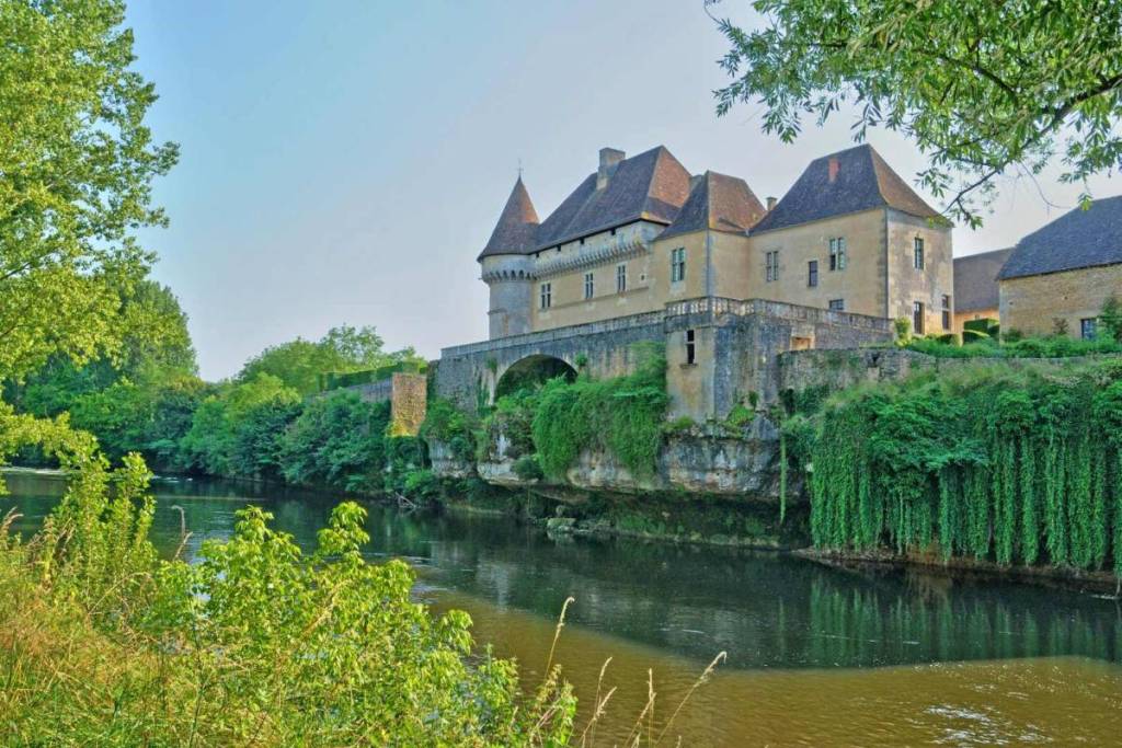 Château et jardins de Losse dans le Périgord près de Bordeaux