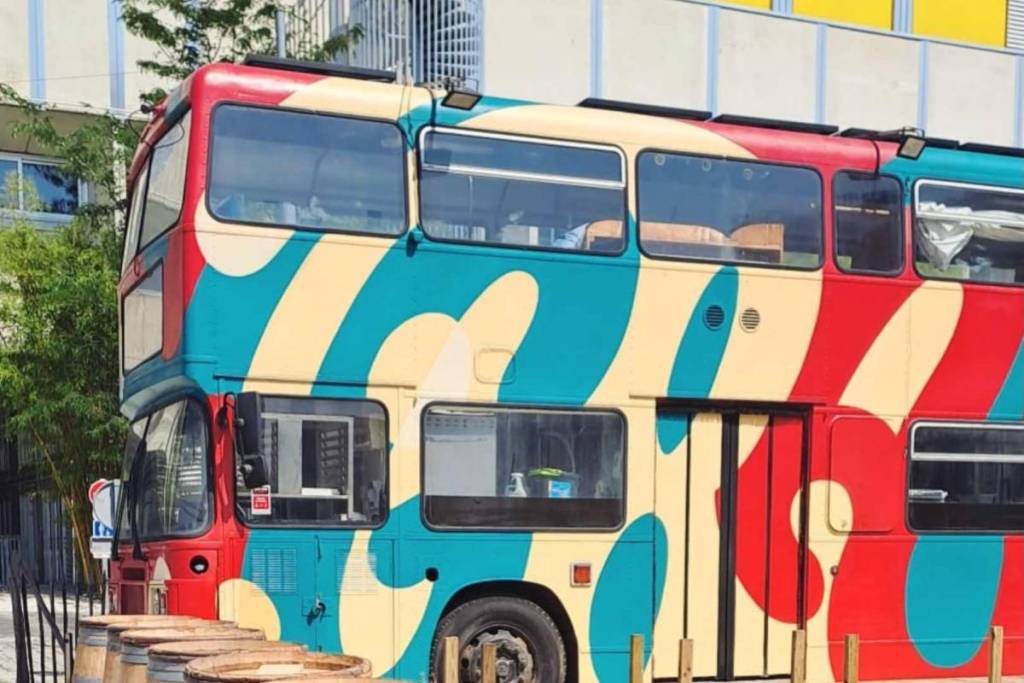 Restaurant-bus Mauvaise Graine
