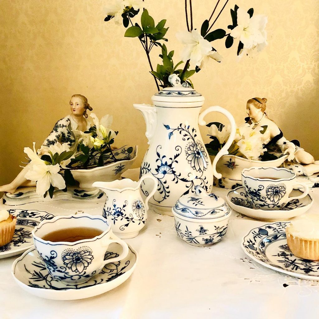 7 Unique & Eclectic Antique Stores In Boston Boston Uncovered