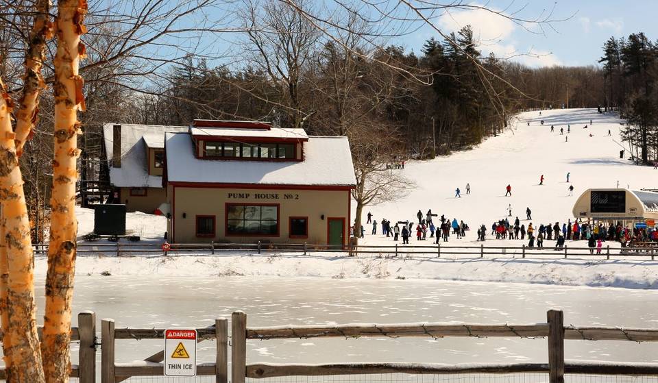 For $10, Travel From The City To The Slopes With These Seasonal MBTA Ski Trains